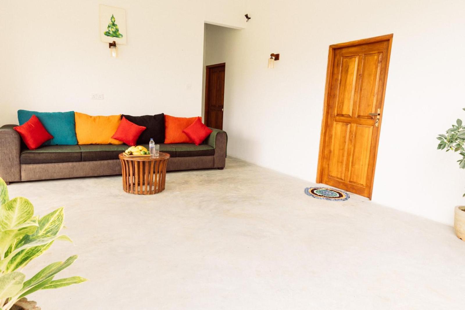 Hiriketiya Ladina Homestay Dikwella Sur Exterior foto