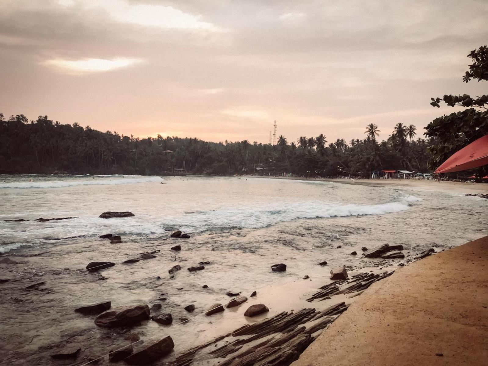 Hiriketiya Ladina Homestay Dikwella Sur Exterior foto